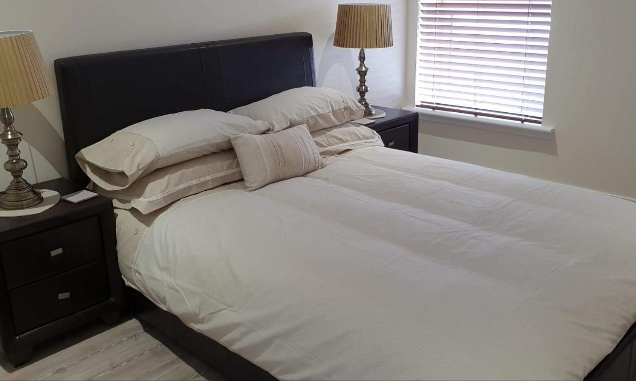 Waterfront Apartment ดันดี ภายนอก รูปภาพ